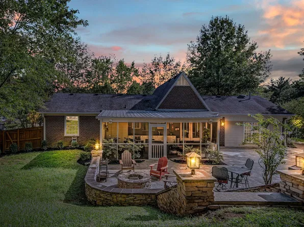 123 Pebble Creek Rd, Franklin, TN 37064