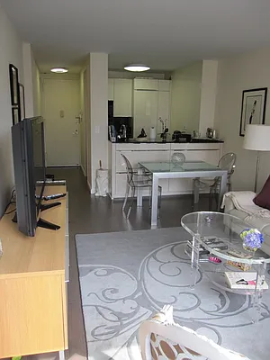 Sold by Newell and Assoc. | media 2