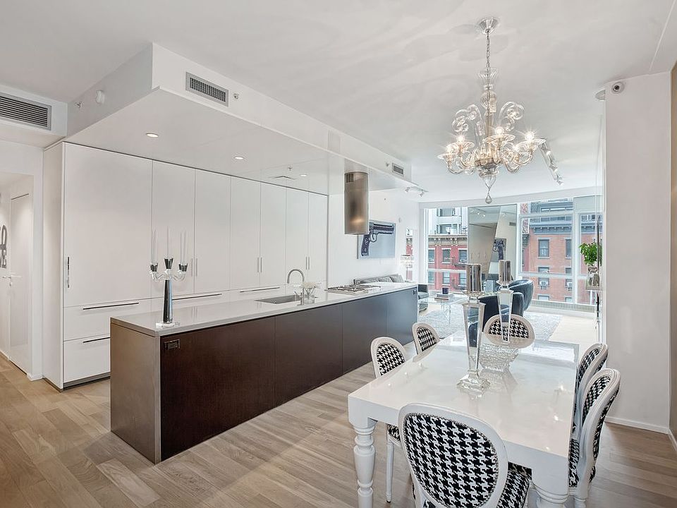 1st image of 245 10th Ave APT 3E