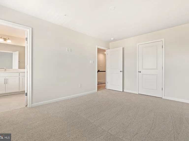 450 Herringbone Way — Photo 25