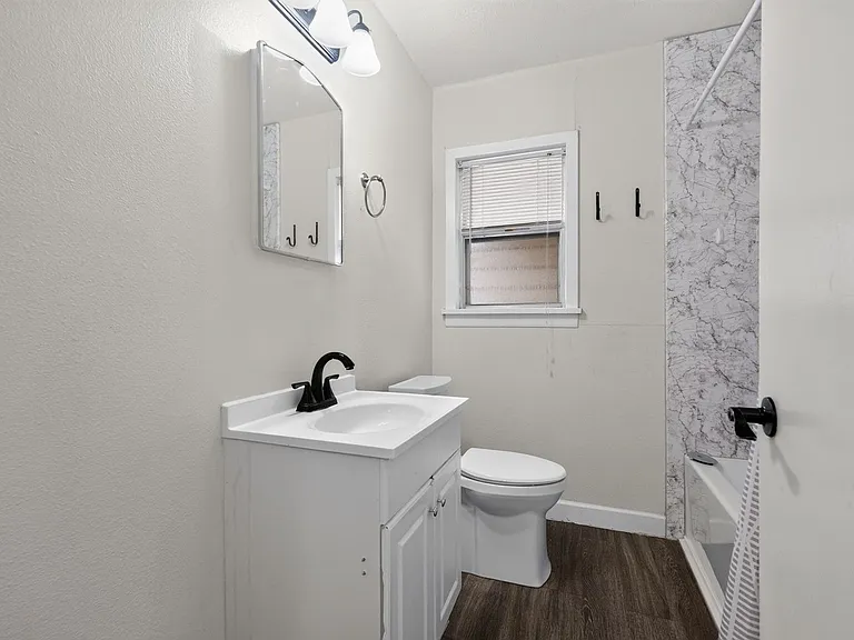 725 Mary Lake Dr — Photo 23