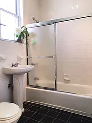 Rented by Zikos Realty Services