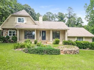 4280 Valley Lake Ter, Atlanta, GA 30349