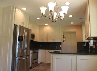 4255 Mumford Dr, Columbus, OH 43220