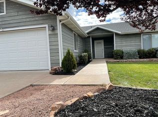 932 S Hunters Run, Show Low, AZ 85901