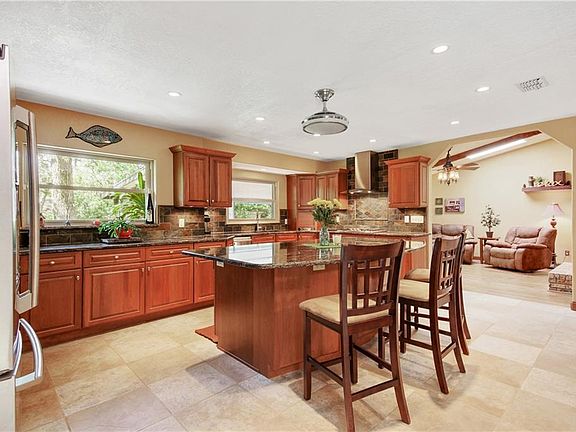 5th image of 3515 Jericho Dr