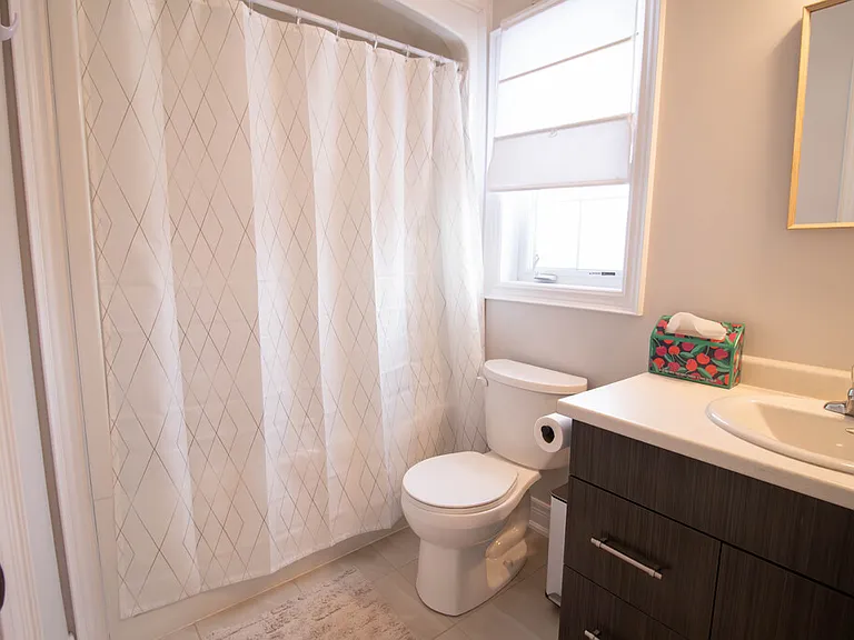 441 Viking St — Photo 15