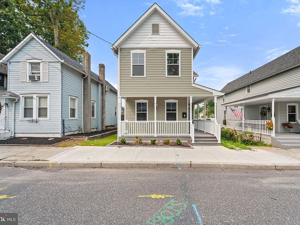 1st image of 78 West Ave