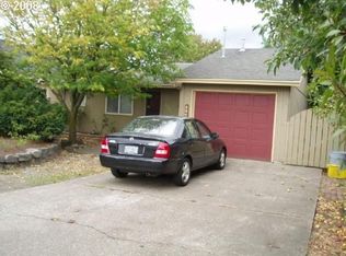 8645 SE Foster Rd, Portland, OR 97266