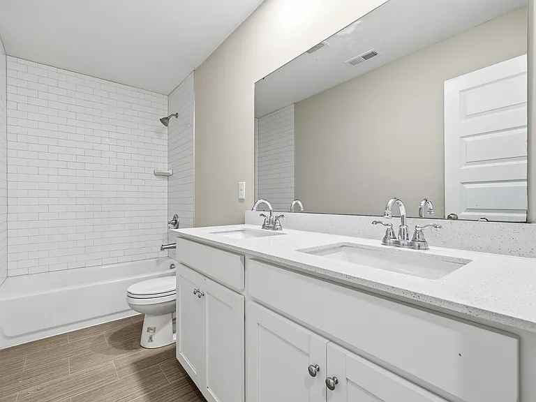 9681 Crossfield Rd — Photo 10