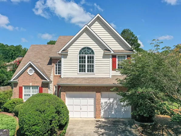 1265 Primrose Dr, Roswell, GA 30076