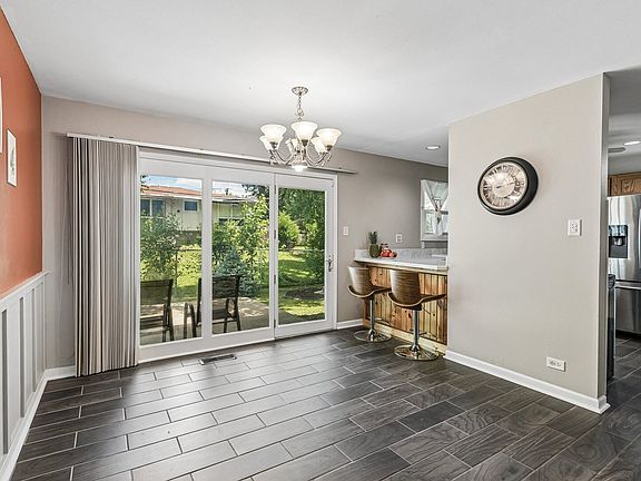 5th image of 5460 Adeline Pl