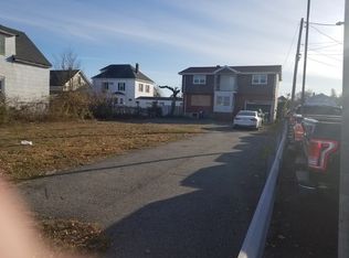 122 Rockdale Ave, New Bedford, MA 02740