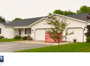 N9198 Kernan Ave, APPLETON, WI 54915