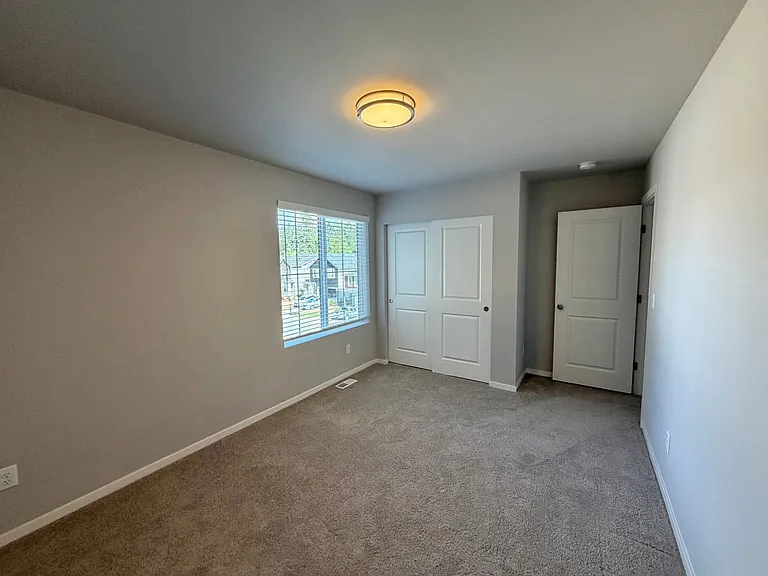 5738 Hawks Landing Pl NE — Photo 8