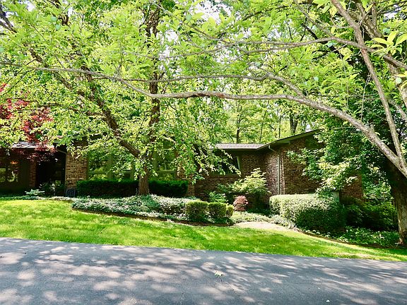 5th image of 6519 Creekside Ln