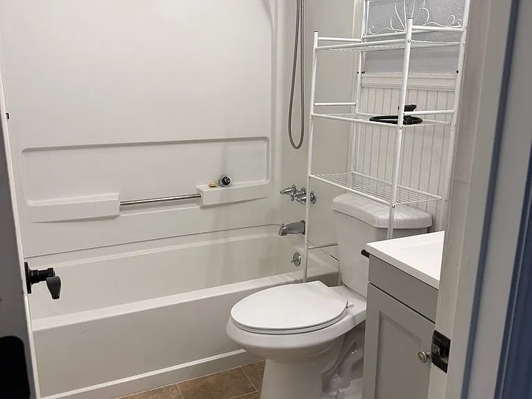 40 Massari Rd — Photo 18