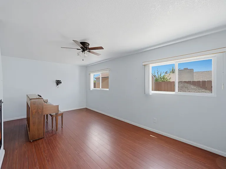 754 Guava Ave — Photo 3