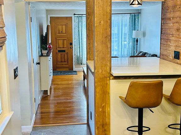 4th image of 75 Park Rd