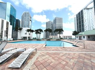31 SE 5th St APT 4214, Miami, FL 33131