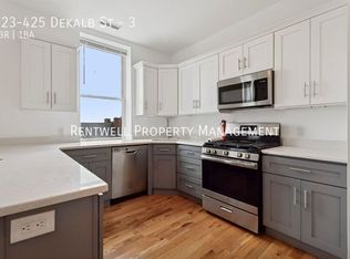 423-425 Dekalb St #3, Norristown, PA 19401