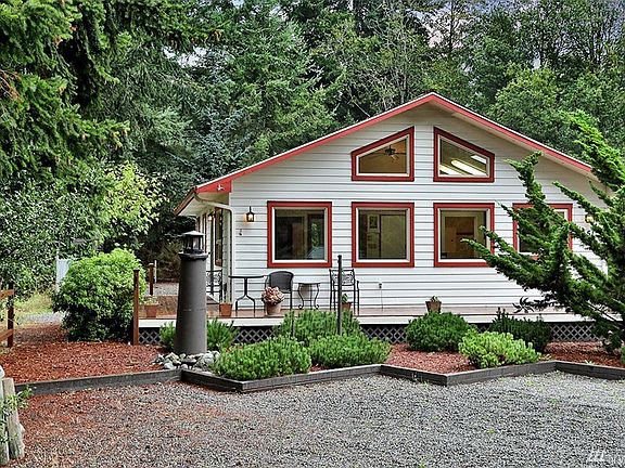 Low maintenance landscaping certainly has it's appeal!