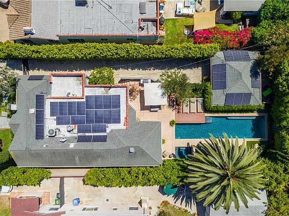 5th image of 531 N Sierra Bonita Ave
