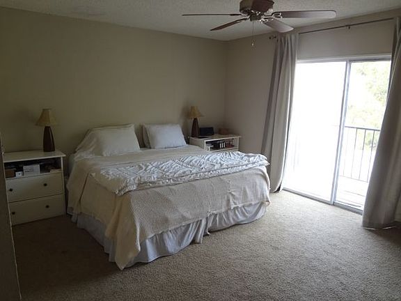 5th image of 4749 Excalibur Dr #A