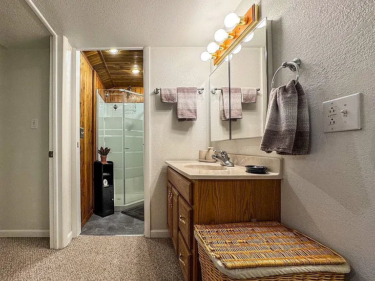 1537 King St #1 — Photo 8