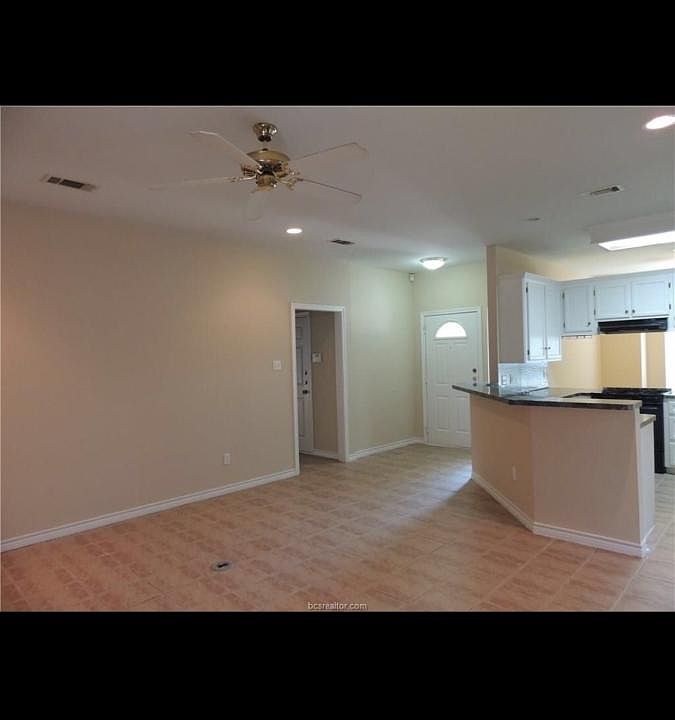 1st image of 3718 Chantal Cir