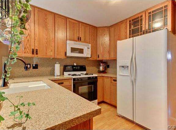 3rd image of 221 N Kodiak St APT D