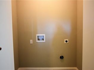 4900 Ira St, Haltom City, TX 76117