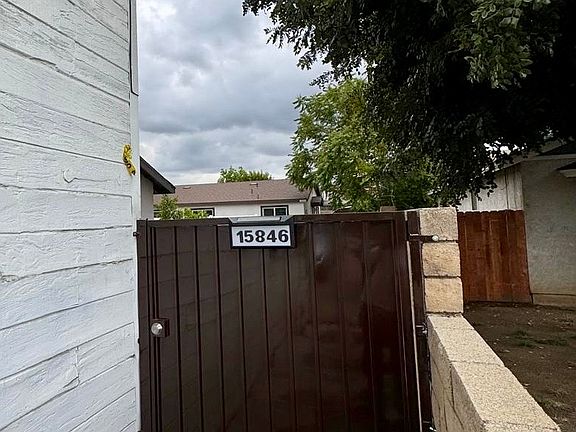 4th image of 15846 Cypress St