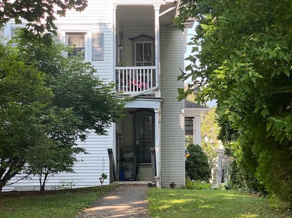 456 Market St #1A, Millersburg, PA 17061