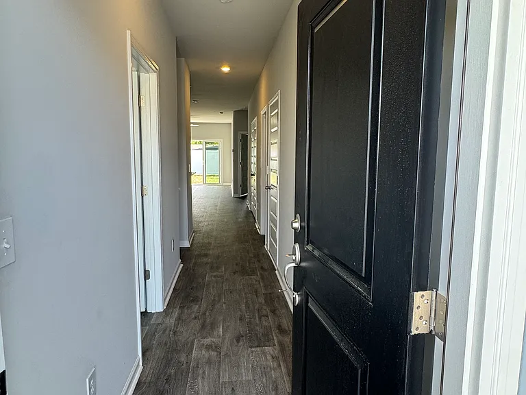 2049 Victory Way — Photo 3