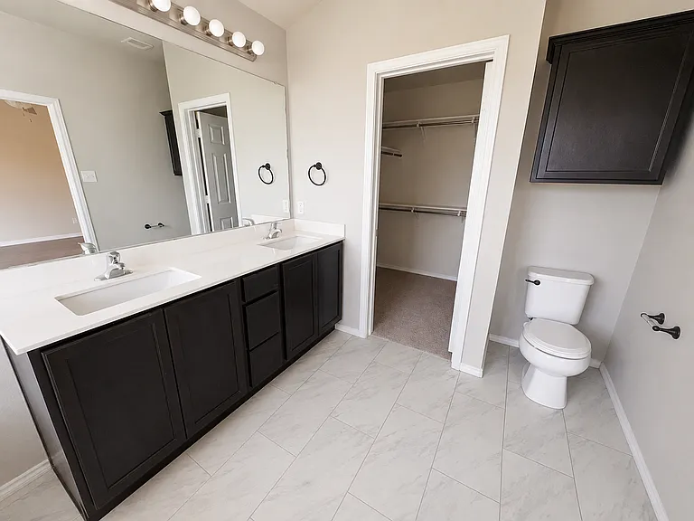 1617 Lubbock Dr — Photo 9