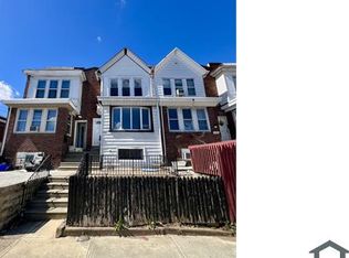 4584 G St, Philadelphia, PA 19120