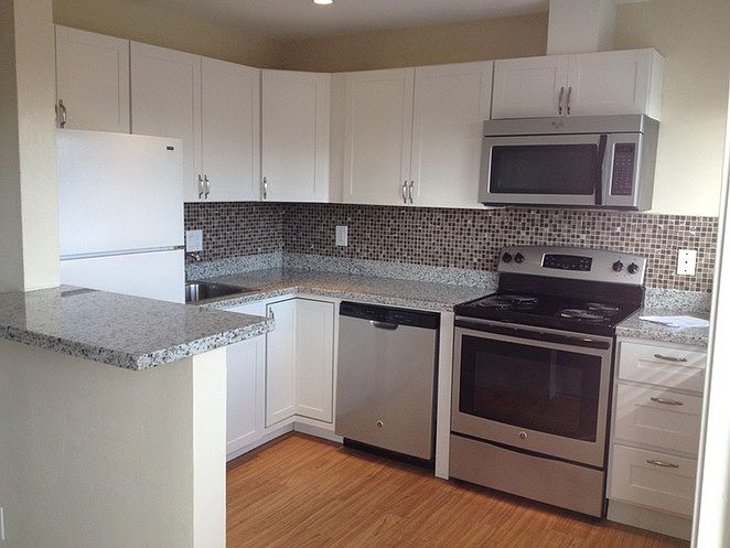 PHOTO OF PREVIOUSLY REMODELED KITCHEN
