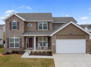 3177 Willow Point Dr, Imperial, MO 63052