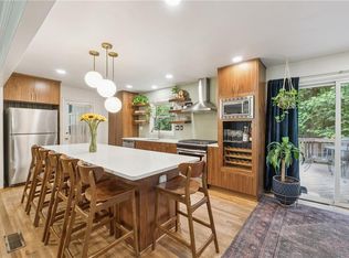 2608 Woodgreen Dr, Chamblee, GA 30341