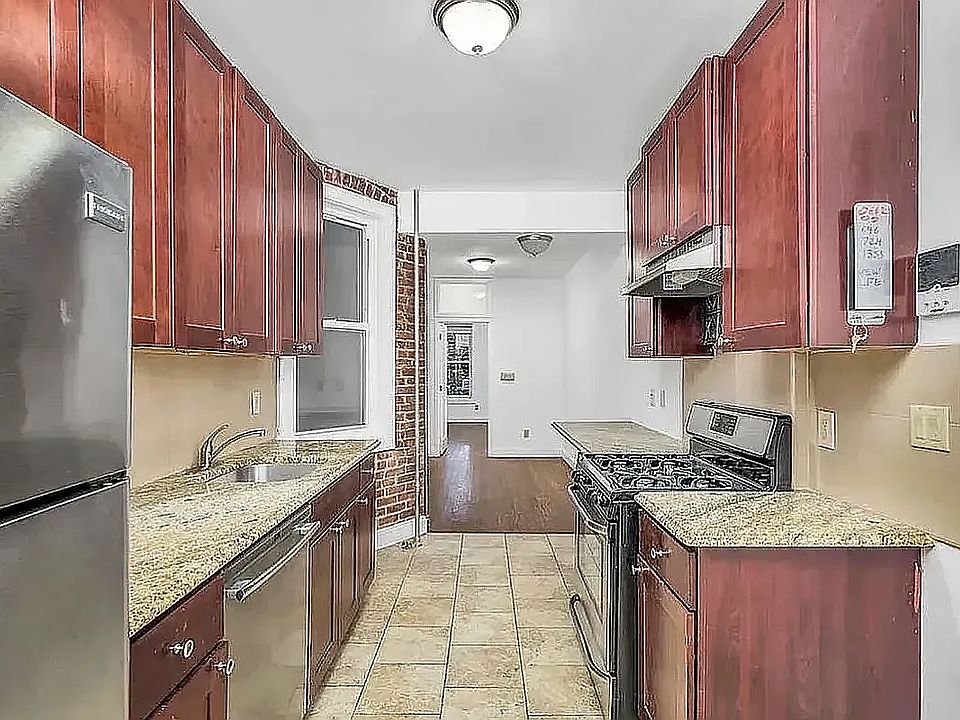 1st image of 183 Park Ave #2A