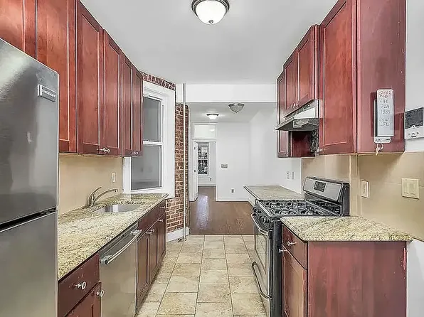 183 Park Avenue image 1 of 5