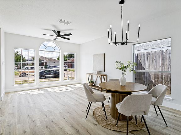 2nd image of 7113 Avington Way