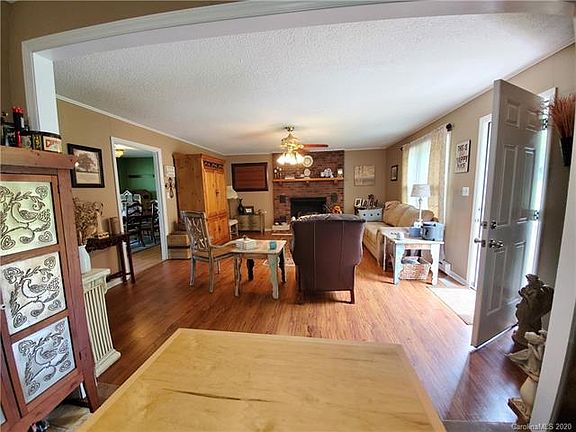 4th image of 341 Bridges Dr