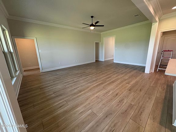 2nd image of 702 Summer St