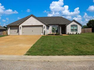12 Teaberry Cv, Jackson, TN 38305