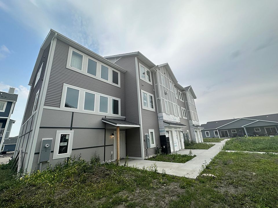 Building Photo 3