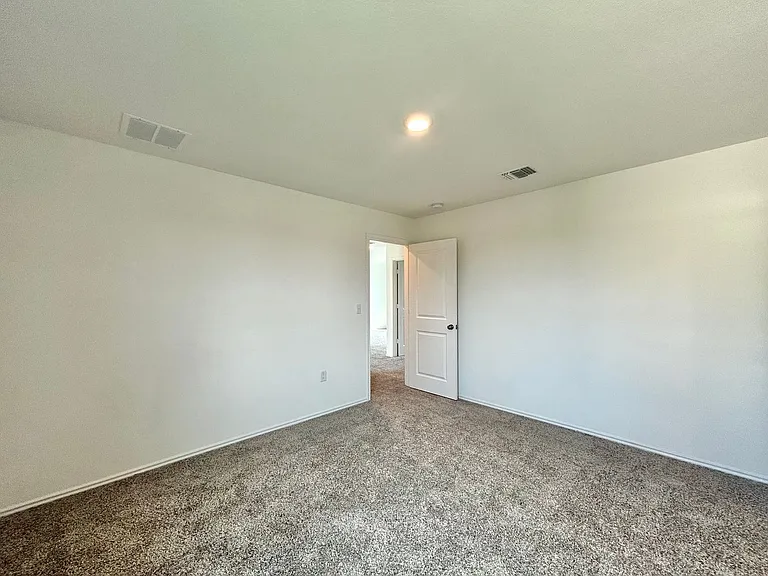 10412 Premier Park St — Photo 24