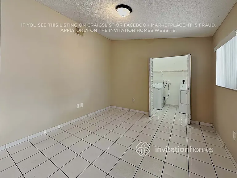12748 NW 102nd Ave — Photo 6