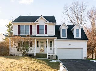 12 Larovera Ter, Ansonia, CT 06401